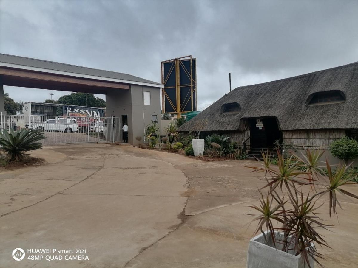 Nongoma Lodge & Inn Cc Exterior photo