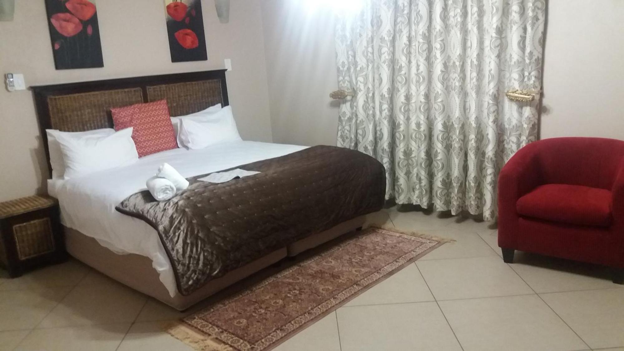 Nongoma Lodge & Inn Cc Room photo